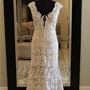 Brand New Boho Lace Wedding Gown with Cap Sleeves